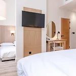 School Lane Hotel In Liverpool One